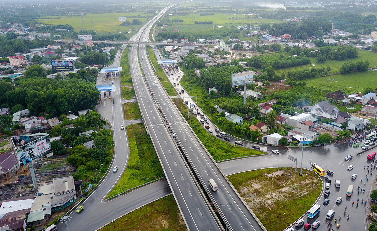 Đoạn cao tốc thành phố Hồ Chí Minh - Long Thành - Dầu Giây dài 55 km