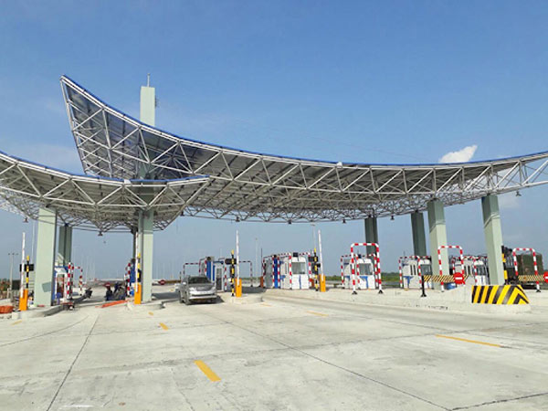 Trạm thu phí cầu Bạch Đằng nằm trên tuyến cao tốc Hà Nội – Hải Phòng – Quảng Ninh