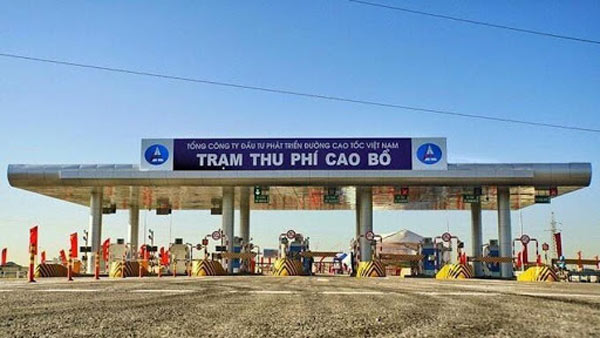 Phí cao tốc đoạn Pháp Vân – Cao Bồ (nằm trên tuyến cao tốc Hà Nội  - Nam Định) là 105.000 – 340.000 VNĐ/lượt