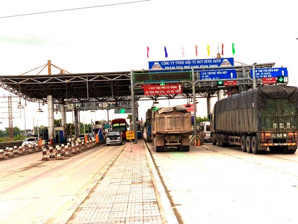 Giá vé của trạm thu phí Nam Bình Định là từ 35.000 – 175.000 VNĐ/lượt tùy phương tiện