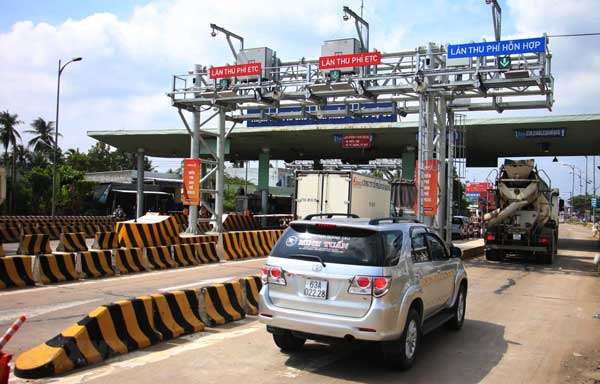 Trạm thu phí cầu Rạch Miễu nằm ở Quốc lộ 60 (Km 7+555), An Khánh, Châu Thành, Bến Tre