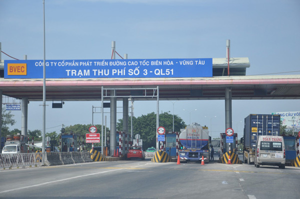 Trạm thu phí quốc lộ 51