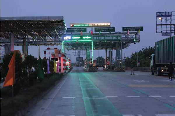 Trạm thu phí QL 10