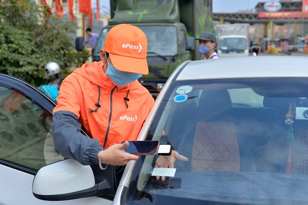 dán etc trực tiếp tại điểm cung cấp dịch vụ